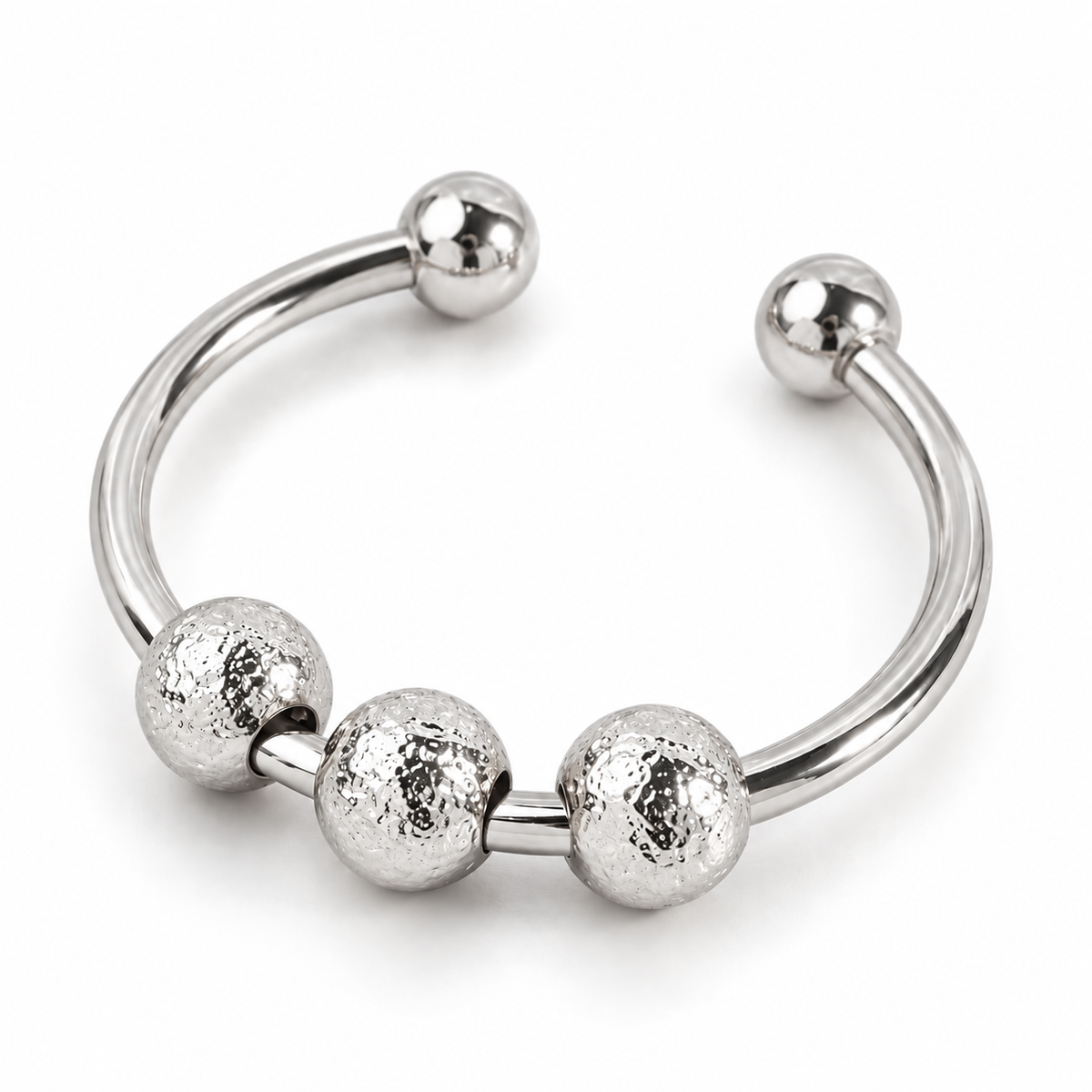 Bague anti-stress bille Grenue en coloris argenté.