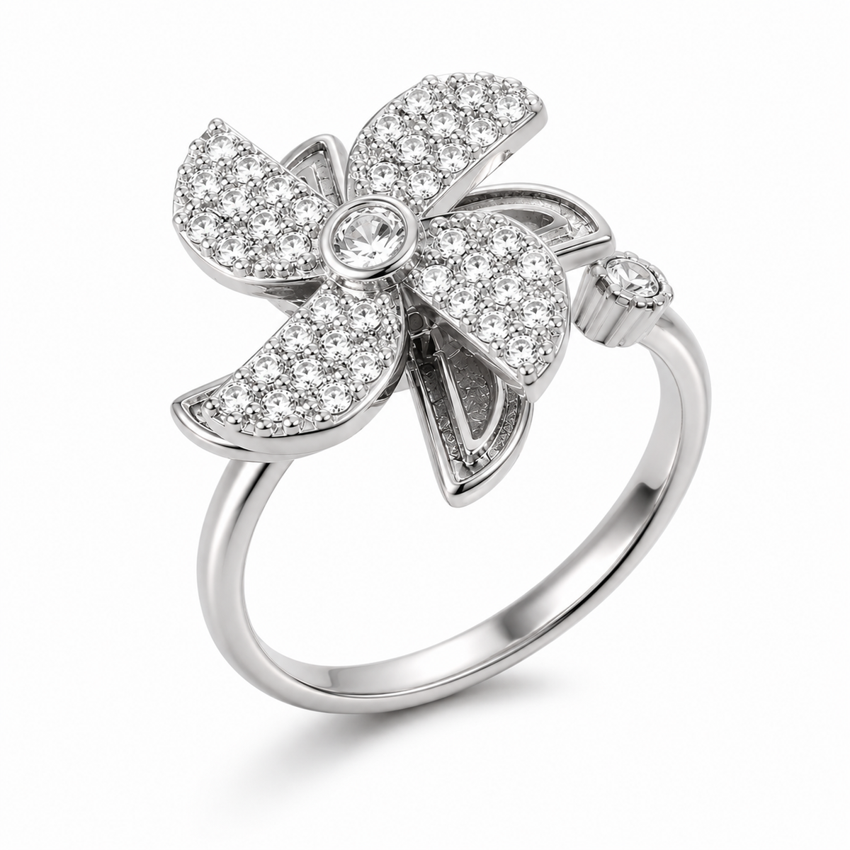 Bague anti-stress rotative Shuriken en coloris argenté.