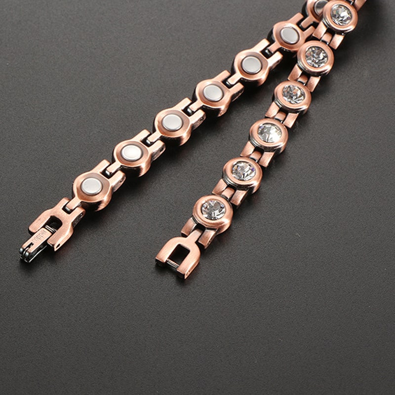Présentation du bracelet magnétique Charms.